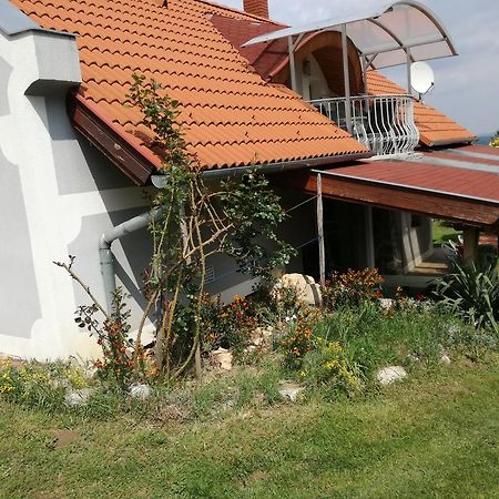 Villa Margo Nyaralo Balatonederics Exterior foto